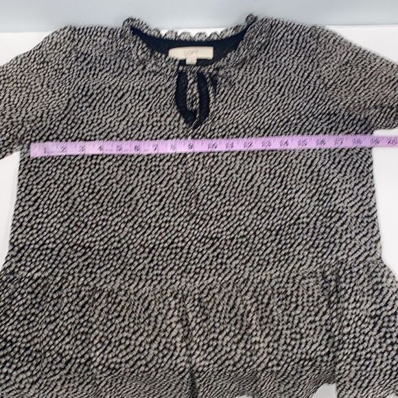 Loft Floral Blouse Black White Long Sleeve Key Hole Detail Size Small - Picture 6 of 9